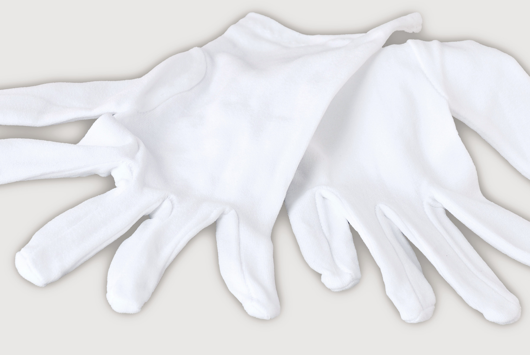 Gloves & Protective Equipment